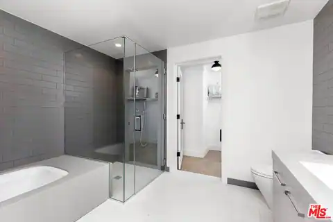 10777 Wilshire Blvd #603, Los Angeles, CA 90024 — photo 15