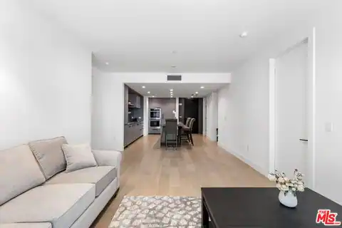 10777 Wilshire Blvd #603, Los Angeles, CA 90024 — photo 7