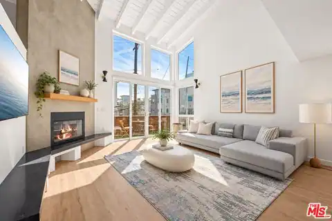 18 Privateer St #3, Marina Del Rey, CA 90292 — photo 2