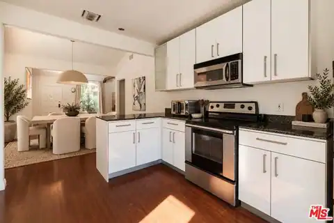 2060 High Tower Dr, Los Angeles, CA 90068 — photo 31