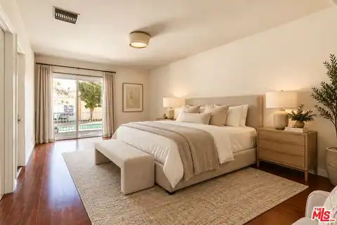 2060 High Tower Dr, Los Angeles, CA 90068 — photo 32