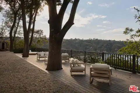 1900 Bel Air Rd, Los Angeles, CA 90077 — photo 16