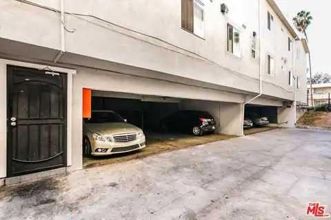 4020 Stevely Ave, Los Angeles, CA 90008 — photo 13