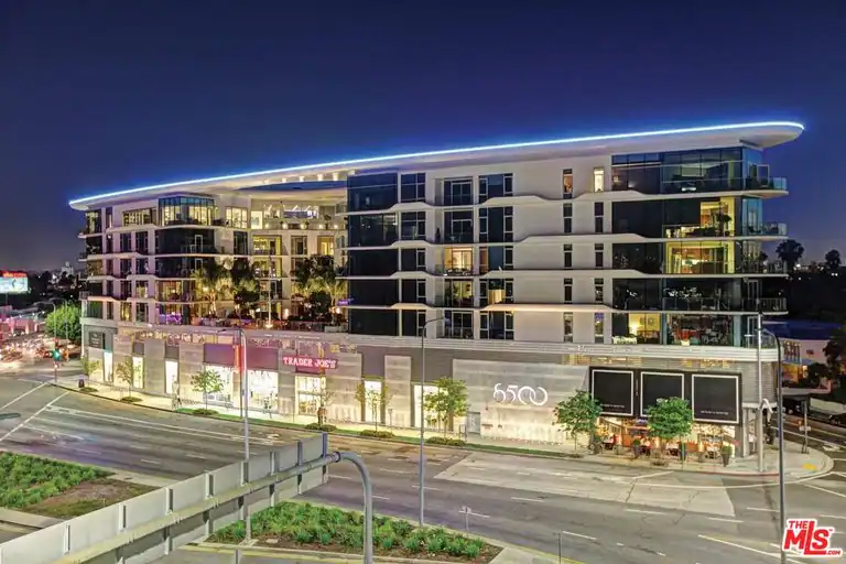 8500 Burton Way #703, Los Angeles, CA 90048