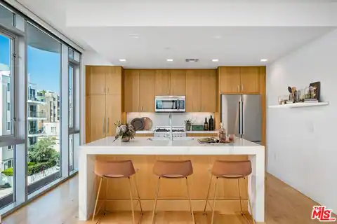 8500 Burton Way #703, Los Angeles, CA 90048 — photo 18