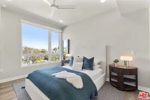7428 Santa Monica Blvd #201, West Hollywood, CA 90046 — photo 13