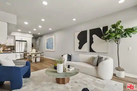 7428 Santa Monica Blvd #201, West Hollywood, CA 90046 — photo 7