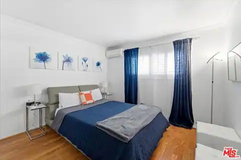 22030 Calvert St #6, Woodland Hills, CA 91367 — photo 6