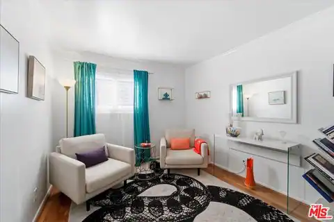 22030 Calvert St #6, Woodland Hills, CA 91367 — photo 7