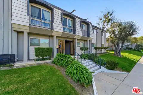 22030 Calvert St #6, Woodland Hills, CA 91367 — photo 9