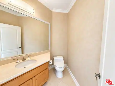 128 N Swall Dr #PH7, Los Angeles, CA 90048 — photo 11