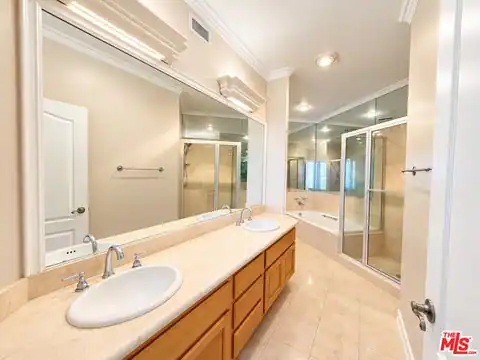 128 N Swall Dr #PH7, Los Angeles, CA 90048 — photo 28