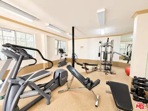 128 N Swall Dr #PH7, Los Angeles, CA 90048 — photo 42