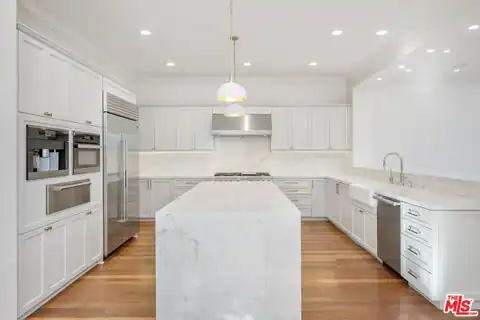 4110 Prado DE Los Zorros, Calabasas, CA 91302 — photo 13