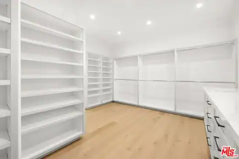 4110 Prado DE Los Zorros, Calabasas, CA 91302 — photo 31