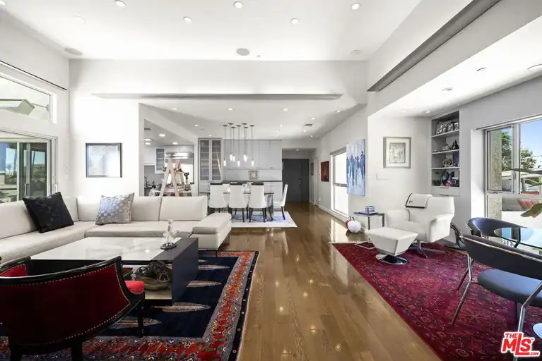907 Lincoln Blvd #PH 302, Santa Monica, CA 90403