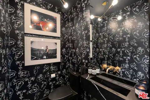 3656 Avenida Del Sol, Studio City, CA 91604 — photo 24