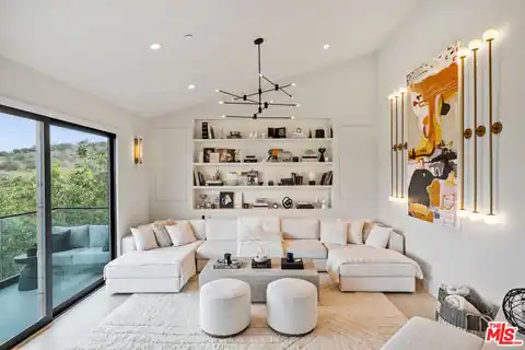 3656 Avenida Del Sol, Studio City, CA 91604 — photo 4