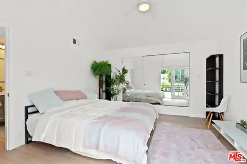 722 Kensington Rd, Santa Monica, CA 90405 — photo 21