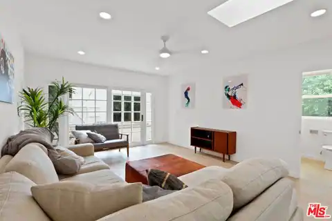 722 Kensington Rd, Santa Monica, CA 90405 — photo 25