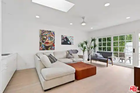 722 Kensington Rd, Santa Monica, CA 90405 — photo 27