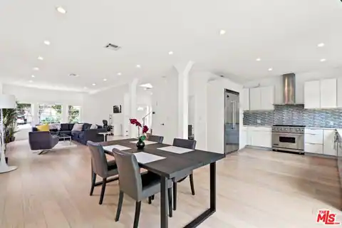 722 Kensington Rd, Santa Monica, CA 90405 — photo 8