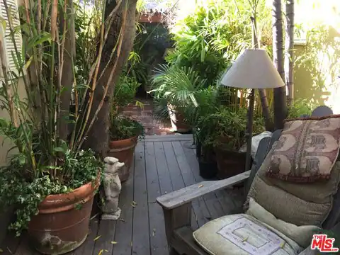 1309 Warnall Ave, Los Angeles, CA 90024 — photo 15