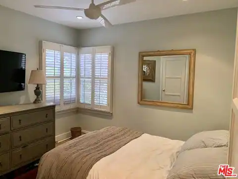1309 Warnall Ave, Los Angeles, CA 90024 — photo 9