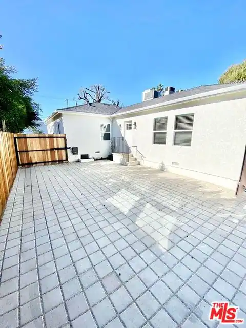 5222 Whitsett Ave #2, Valley Village, CA 91607 — photo 9