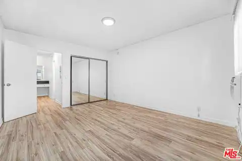919 N Alfred St #204, West Hollywood, CA 90069 — photo 8