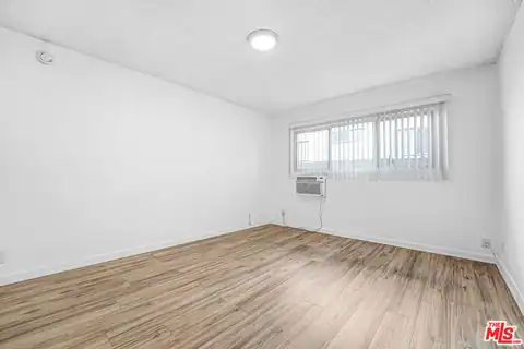 919 N Alfred St #204, West Hollywood, CA 90069 — photo 9