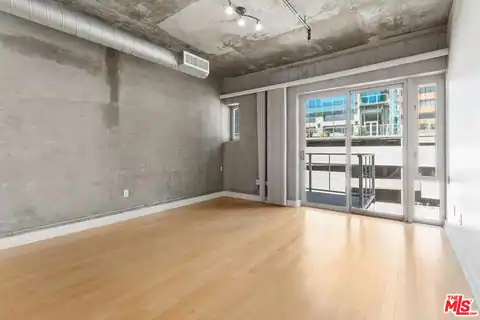 645 W 9th St #607, Los Angeles, CA 90015 — photo 3