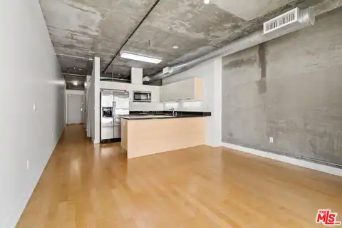 645 W 9th St #607, Los Angeles, CA 90015 — photo 7
