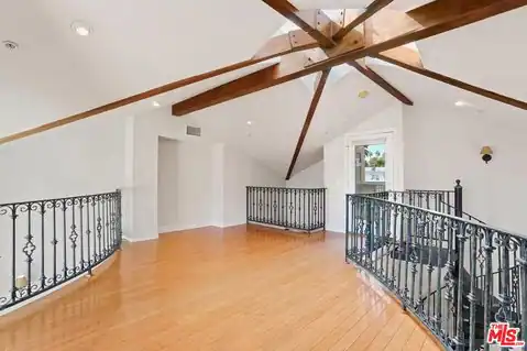 837 18th St #5, Santa Monica, CA 90403 — photo 2