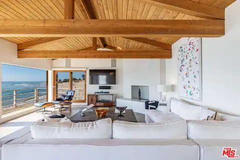 23018 Pacific Coast Hwy, Malibu, CA 90265 — photo 10