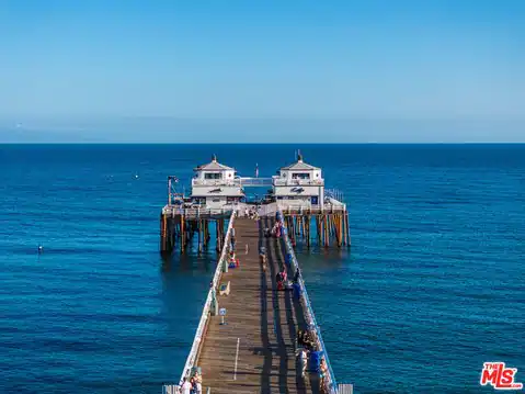 23018 Pacific Coast Hwy, Malibu, CA 90265 — photo 2