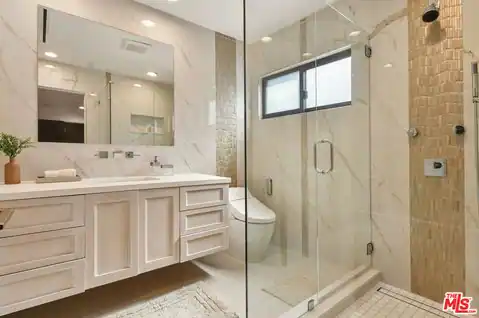 4423 Bergamo Dr, Los Angeles, CA 91436 — photo 29