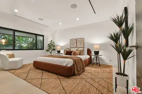 4423 Bergamo Dr, Los Angeles, CA 91436 — photo 30