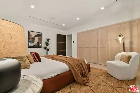 4423 Bergamo Dr, Los Angeles, CA 91436 — photo 31