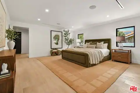 4423 Bergamo Dr, Los Angeles, CA 91436 — photo 33