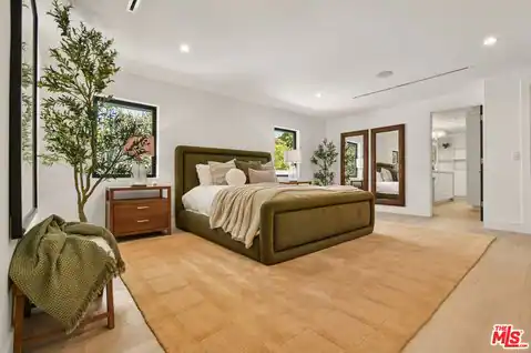 4423 Bergamo Dr, Los Angeles, CA 91436 — photo 34