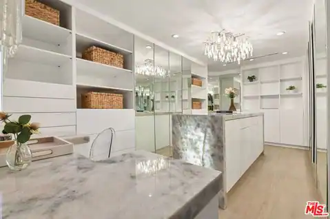 4423 Bergamo Dr, Los Angeles, CA 91436 — photo 35