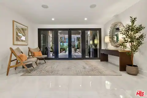 4423 Bergamo Dr, Los Angeles, CA 91436 — photo 7