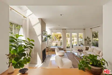 610 Harbor St #1, Venice, CA 90291 — photo 8