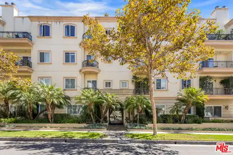 132 S Maple Dr #PH3, Beverly Hills, CA 90212 — photo 2