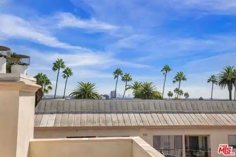 132 S Maple Dr #PH3, Beverly Hills, CA 90212 — photo 32