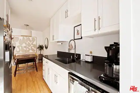 550 N Croft Ave #2, Los Angeles, CA 90048 — photo 14