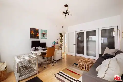550 N Croft Ave #2, Los Angeles, CA 90048 — photo 19