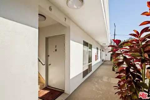 550 N Croft Ave #2, Los Angeles, CA 90048 — photo 6