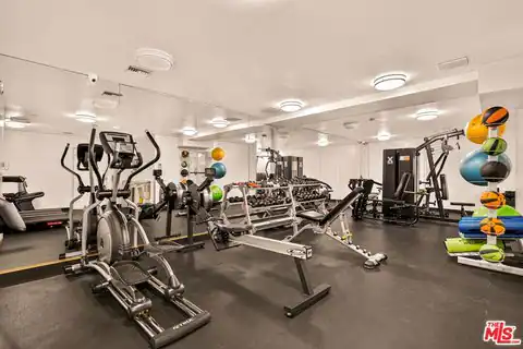 100 S Doheny Dr #402, Los Angeles, CA 90048 — photo 57